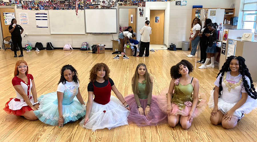 Photo for DDS Donates Costumes to Schenectady High School